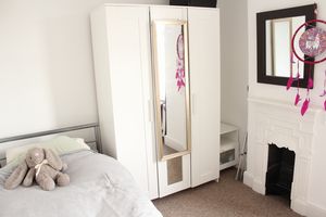 Photo 17- click for photo gallery